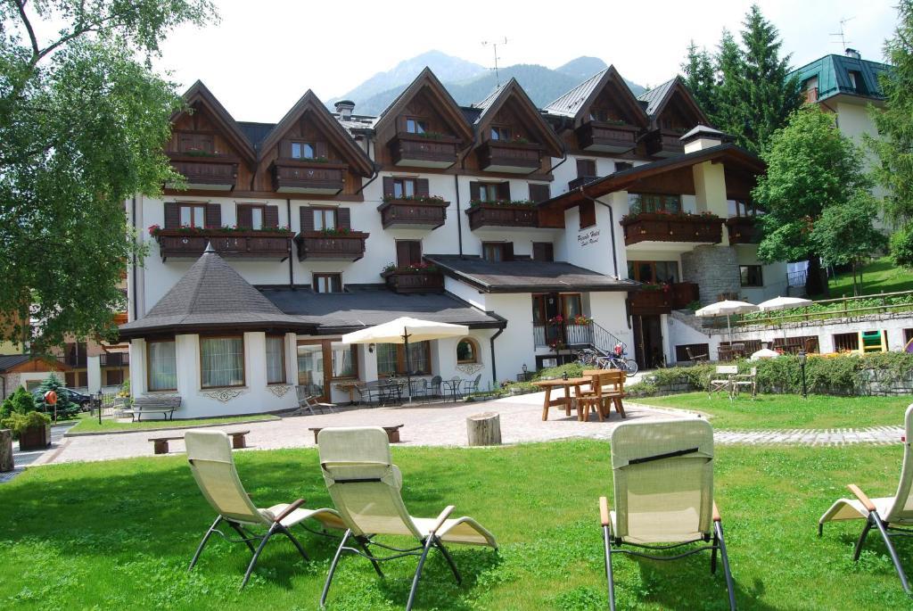 Il Piccolo Dolomiti Resort 安达洛 外观 照片