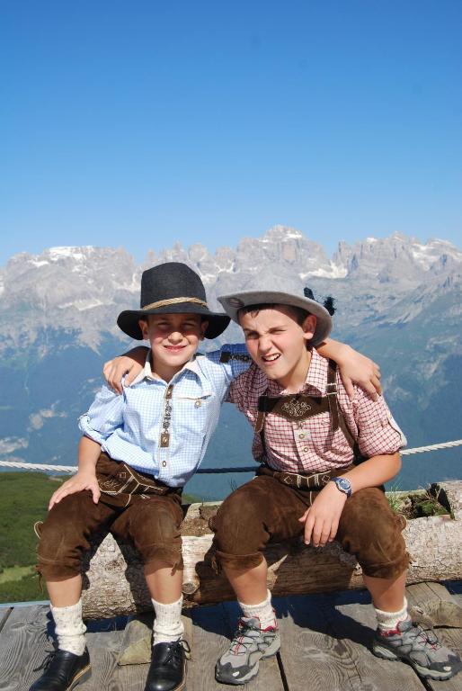 Il Piccolo Dolomiti Resort 安达洛 外观 照片