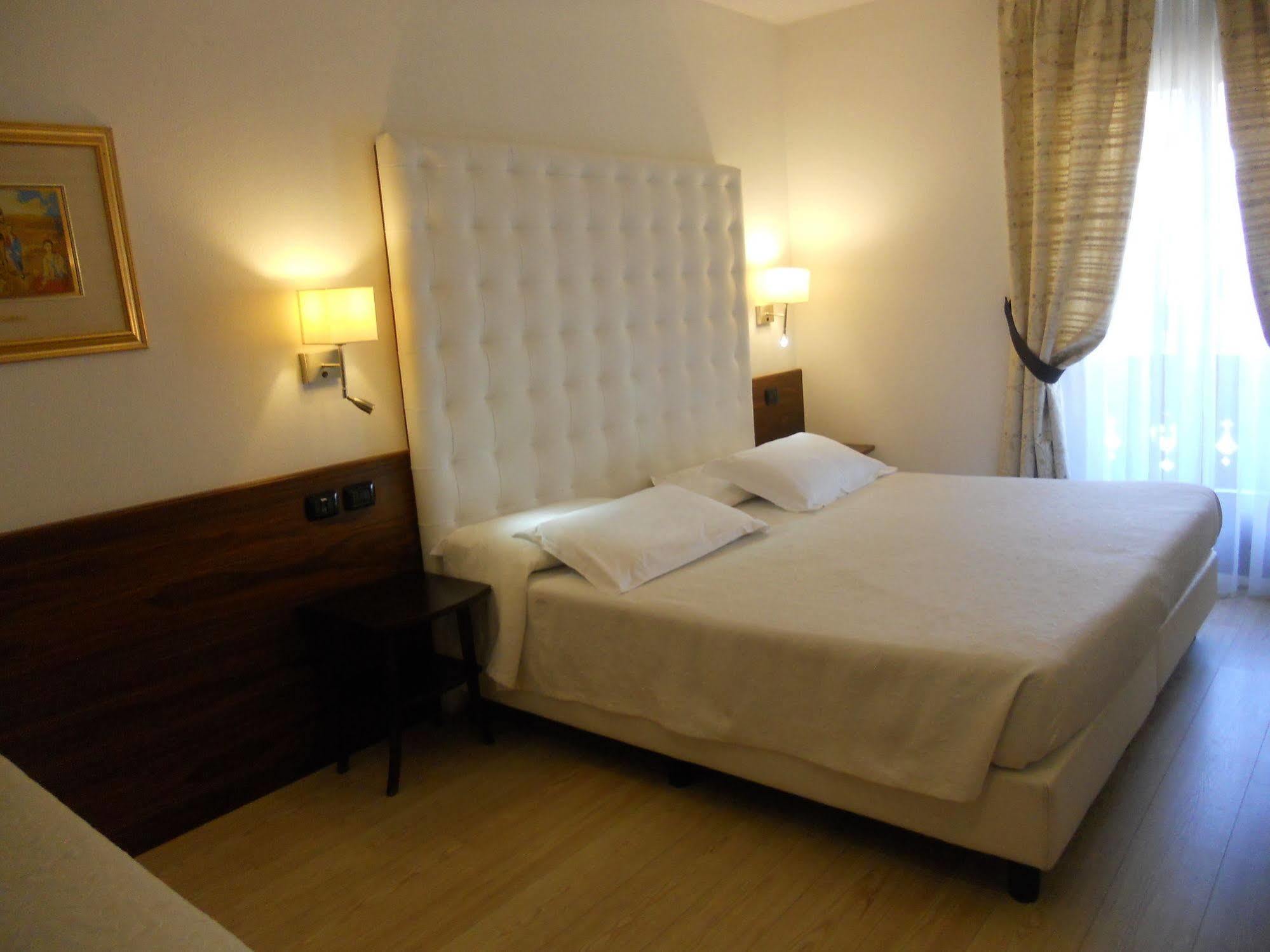 Il Piccolo Dolomiti Resort 安达洛 外观 照片